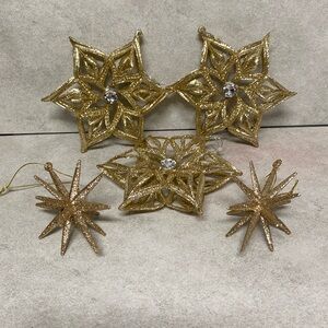 5 gold star ornaments